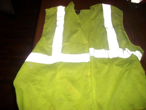Reflective Vest / Green - Yellow / Size 4X to 5X / Emergency Clolthing