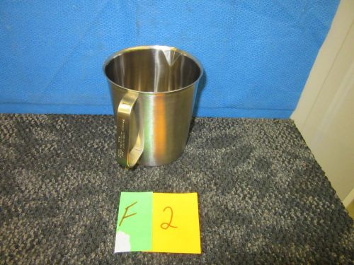 VOLLRATH SS STAINLESS 1000 CC ML 32 OZ GRADUATED LAB MEASURE CUP 95320 USA NEW