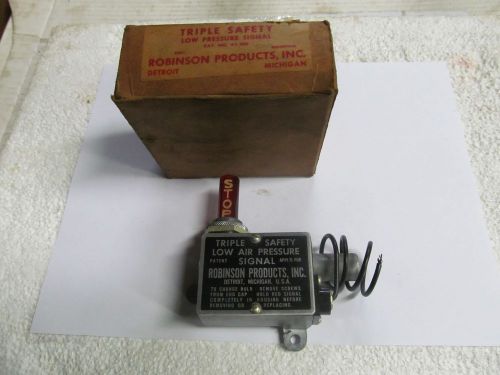 Vintage Triple Safety Low Pressure Signal, Made In USA By Robinson, NOS