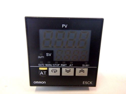 Omron Digital Lab Laboratory Temperature Controller E5CK-AA1-302