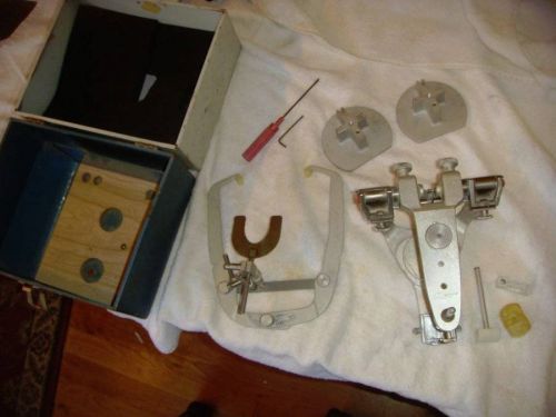 Used whip mix model articulator w/carrying case &amp; facebow system, 2 reline jigs for sale