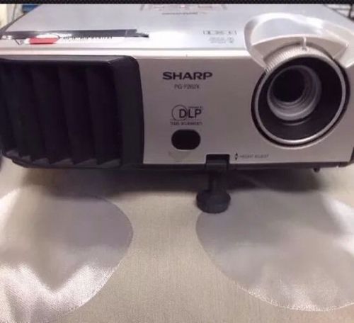 Sharp PG-F262X DLP Projector