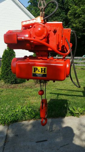 P&amp;H 1 TON ELECTRIC HOIST WITH MOTORIZED TROLLEY
