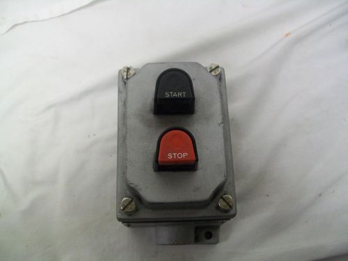 O-Z/Gedney SCAD12B2P3P4 Start/Stop Hazardous Locations Push Button Station