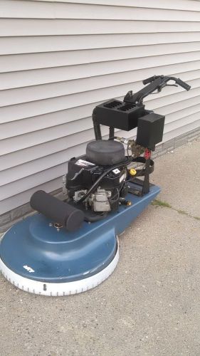ONYX 27 IN  PROPANE POWERED 18 HP BURNISHER LOWER HRS VERY NICE