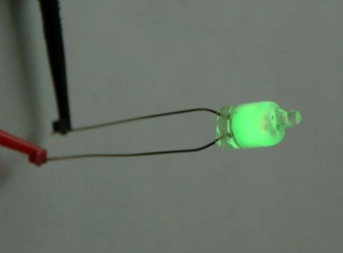 100 pcs. Miniature Green Neon Lamps 4mm Round and 100K Resistor