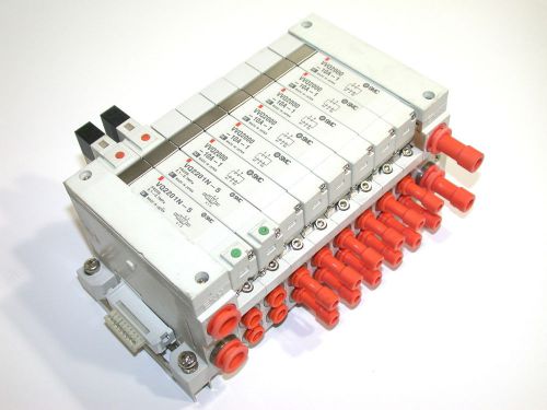 Smc 8 solenoid 24v stack up bank assembly vvq2000-10a-1 &amp; vq2201n-5 for sale