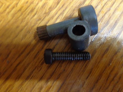 Craftsman 109  lathe Threading dial and mounting bolt