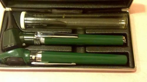 Vintage Welch Allyn Otoscope/Ophthalmoscope Set with Hard Case