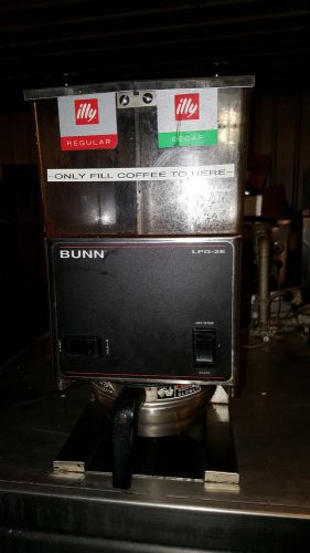Bunn LPG-2E Low Profile Twin/Dual Split Hopper Coffee Bean Grinder Fine Grind