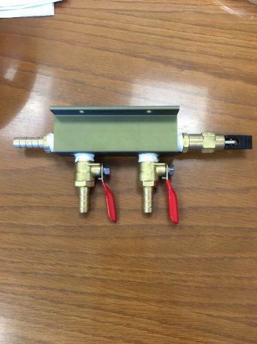 2 Way Co2 Air Gas Distribution Manifold Splitter Draft Beer Kegerator 1/4 Barb