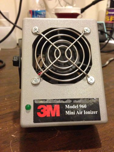 3M Mini Air Ionizer (Model 960)