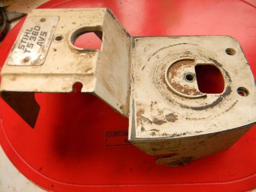 STIHL CUTOFF SAW TS360 AIR FILTER MOUNT    ---- BOX1728B