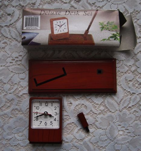 Deluxe Desk Set~Pen and Clock Set