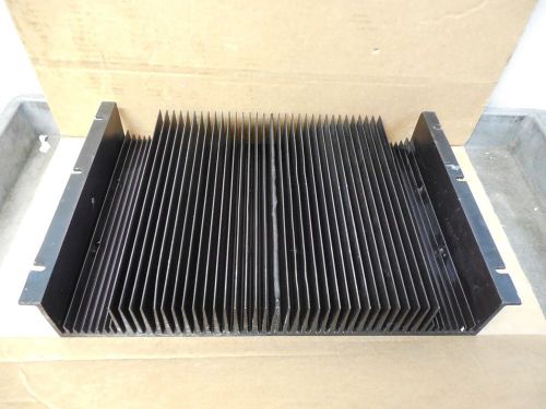 No name aluminum heat sink sync 18-7/8&#034;x 12-1/4&#034;x 2-3/4&#034; (main body 17-13/16&#034;) for sale