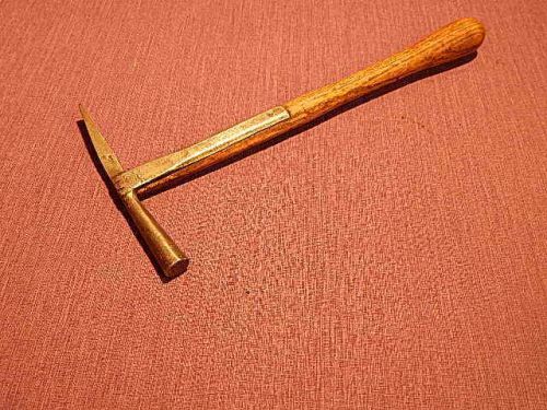 BRADES WEIGHTED STRAPPED UPHOLSTERY HAMMER VINTAGE TOOLS