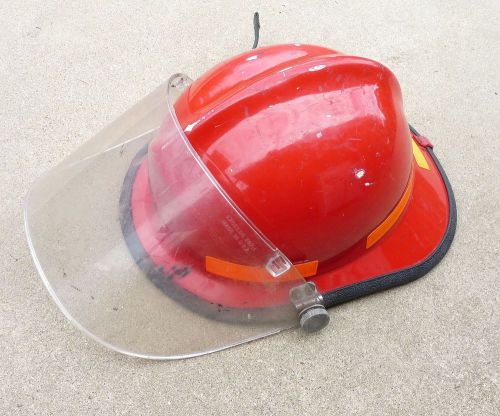 Red Cairns® &amp; Brothers 660C Metro™ Composite Fireman&#039;s or rescue fire Helmet