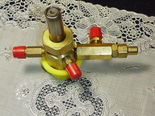 Brass Solenoid Valve 35-11 With Out Coil HVAC Company Shelf Spare NEW NO BOX!