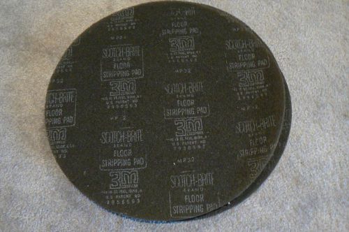 18&#039;&#039; 3M Scotch-Brite  Floor Stripping Pads  MP 32 - Package of 6