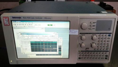 Tektronix  TLA714 Logic Analyzer Colour Portable Mainframe opt 1S