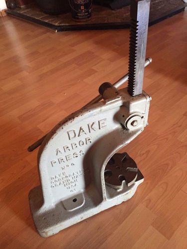 Dake #0 arbor press 1 1/2 ton used with base adapter 100% original !!!! for sale