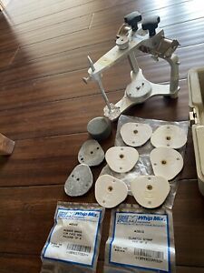 WhipMix 2000 Series Articulator