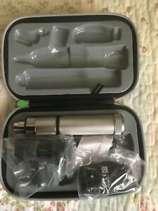 Welch Allyn 3.5v MacroView Diagnostic Set with Plug-In Handle &amp; Ophthalmoscope