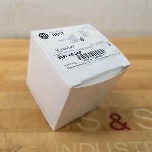 Allen Bradley 855T-ABCAP Black Cap For 855T Series Control Tower Light, 70mm
