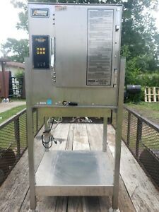 AccuTemp Gas 6 Pan Connected Evolution Boilerless Steamer 