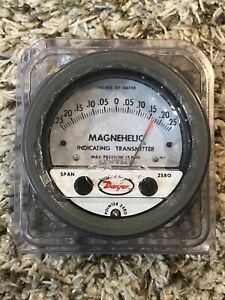 Dwyer 605H Magnehelic Differential Pressure Gauge Meter -.25 To .25 PSIG W/ NIST