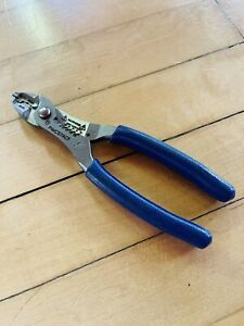 *NEW* Snap On PWCS7ACF DP Dark Purple - Wire Cutter, Stripper &amp; Crimper Pliers.