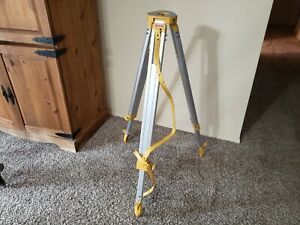 Large 5&#039; Topcon Aluminum Tripod survey surveying inspection measurement