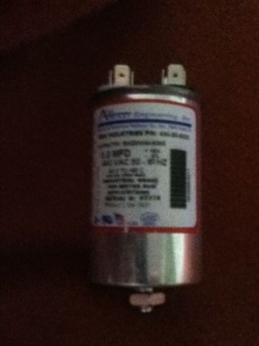 5.0 MFD 440 VAC 50-60HZ AM RAD capacitor