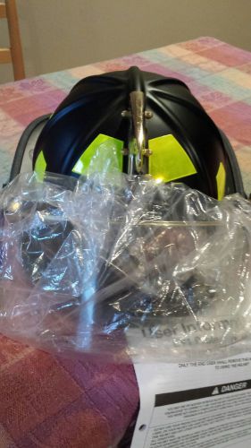 Honeywell EV1 Traditional Fire Fighter Helmet- Black