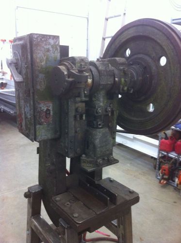 Punch Press - 7.5 HP Pipe Coping
