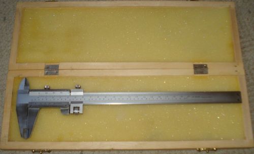 Fowler 8 inch vernier caliper 1/1000 in grads w/ wood case for sale