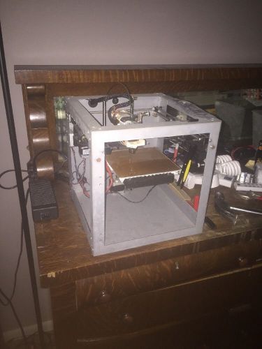 Solidoodle 2 3D Printer with Heated Bed and Steel Frame works with ABS and PLA