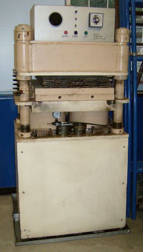 REDUCED!!  400 Ton, 4-Post, Hydraulic Press.  No reserve.  Can demo.  See video!