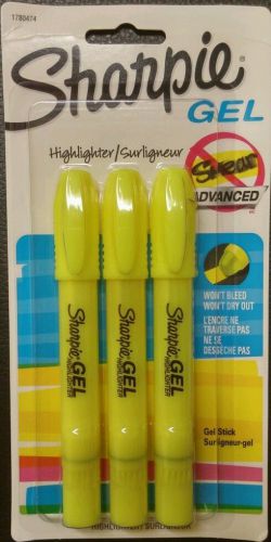 Yellow Sharpie Gel Highlighters, Fluorescent Yellow 3/Pk New School Supplies.