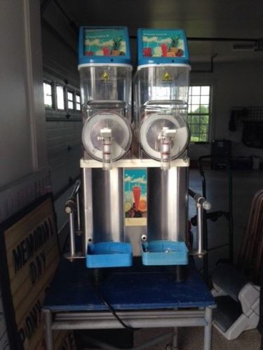 Used twin frusheez gb-220 machine - w/ 8 mixes &amp; stand - lancaster county pa for sale