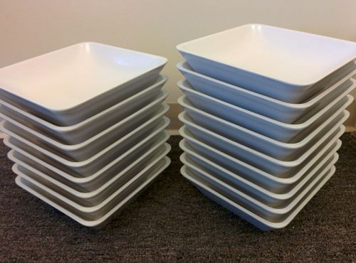 Lot of 17 elite global solutions m10sq-w belize 2.25 qt white square bowls for sale