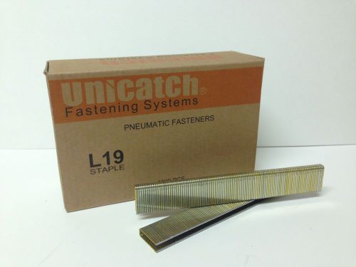 Unicatch L19 18 GA. 1/4&#034; Crown x 3/4&#034; Length Narrow Crown Staples - L11 staples