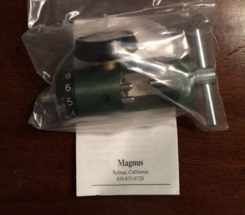 Magnus 22 PSI Compressed Oxygen Regulator - new