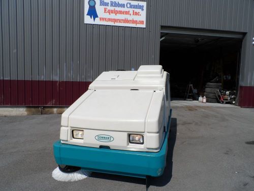 Tennant 8400 lp rider sweeper scrubber low hrs. very nice machine! -
							
							show original title for sale