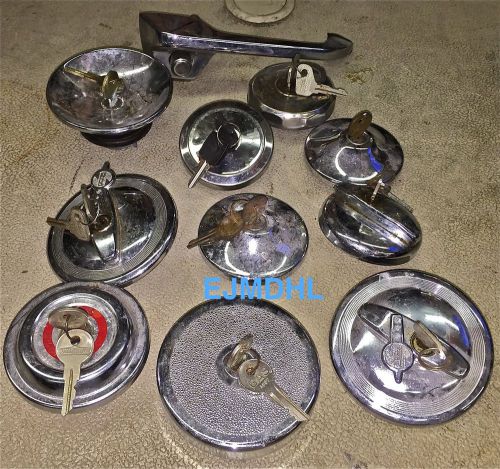 10 CHROME GAS CAP LID FUEL TANK OLD VINTAGE RETRO WITH KEY USED LOT automobile