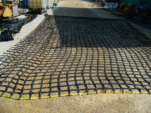 Industrial safety net 20 ft. X 36 ft. 1&#034; nylon webbing on 6&#034; centers. By Miller