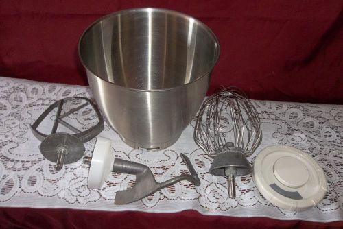 KENWOOD BLAKESLEE LOT OF  MIXER ATTACHMENTS WISK/DOUGH HOOK/K BEATER/CHEF BOWL +
