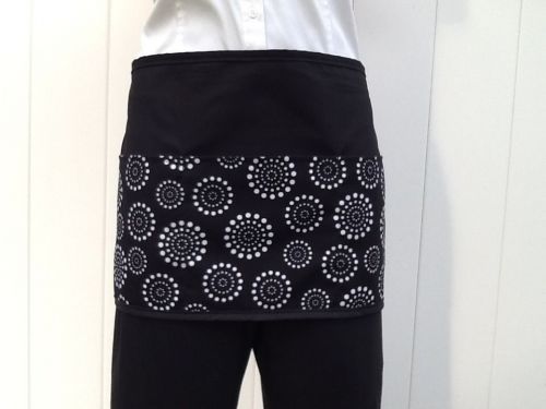 Black White Circles 3 pocket waitress waist apron  resturants cafe Classyaprons