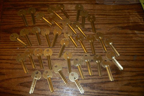 35 ILCO Key Blanks #1115  New Old Stock NOS Security Lock Locksmith Keys Industr