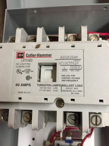 CUTLER HAMMER ECL04D1A4A Latched AC Lighting Contractor
